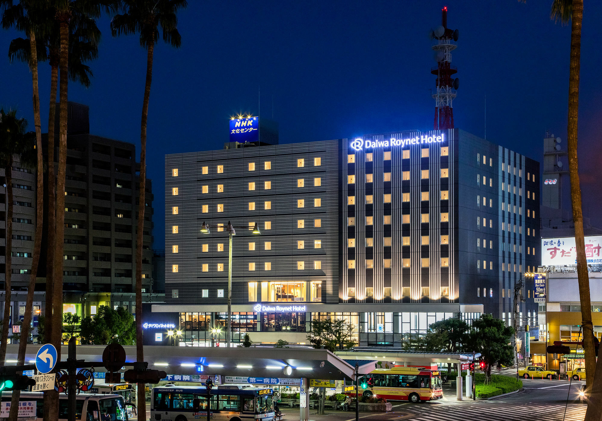 Daiwa Roynet Hotel Tokushima Ekimae Esterno foto